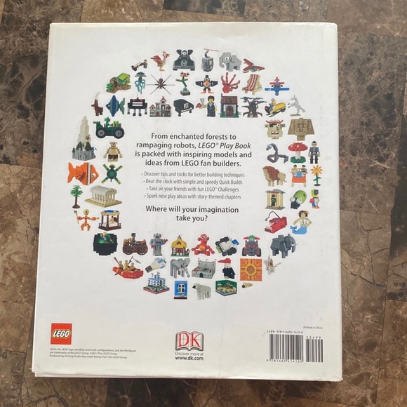 Lego Play Book for Lego Fanatics!!! - Picture 2 of 6